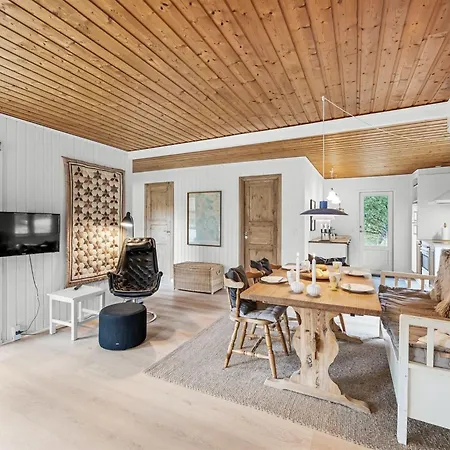 Holiday home Magrete - 900m From The Sea By Interhome *