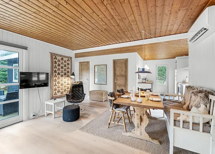 Holiday home Magrete - 900m From The Sea By Interhome *