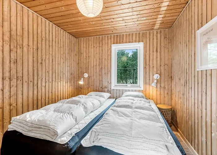 Holiday home Magrete - 900m From The Sea By Interhome